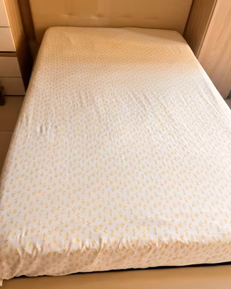 Letto contenitore una piazza e mezza + materasso