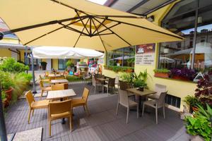 Attività / Licenza di 2 m² a Luino