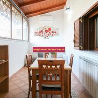 FIUMICINO TRILOCALE ARREDATO Con CORTILE/AIUOLA