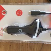 Carica cellulare da auto mini USB nuovo mai usato