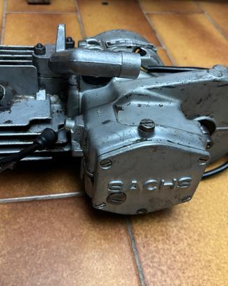 Sachs 50 monomarcia
