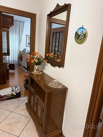 Arredo completo ingresso in legno