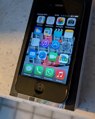 iPhone 4 black 32gb
