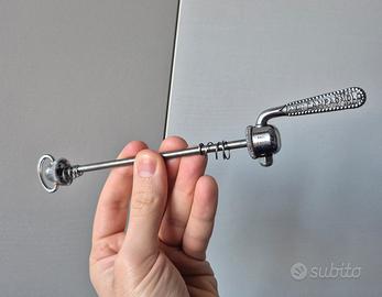 Vintage Campagnolo Sgancio Rapido posteriore