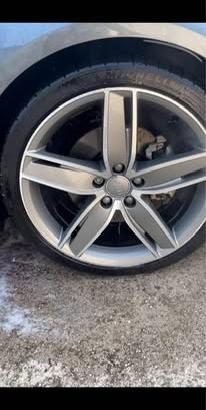 CERCHI ORIGINALI AUDI S3 19”