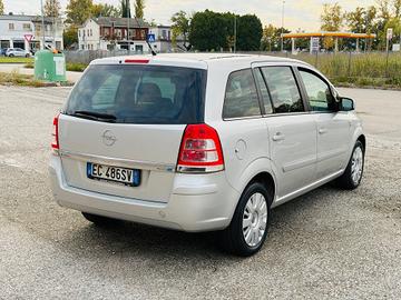 Opel Zafira 1.6 Metano 7 Posti 2010