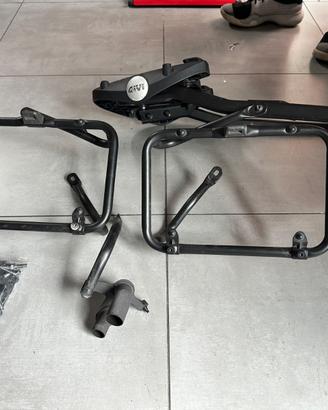 Piastra + Bauletto e Telai LAT. MONOKEY  GIVI