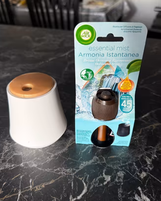 Diffusore Automatico + Ricarica 20ml + 3 Pile