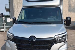 Van trasporto 2 cavalli Renault Master