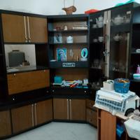 parete attrezzata e camera da letto completa 