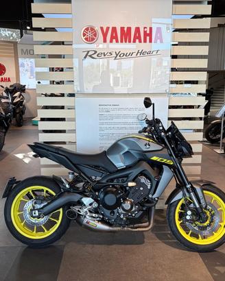 YAMAHA MT-09 (2018)