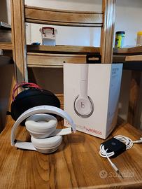 Beats solo 2 wireless