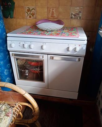 CUCINA A GAS TECNOGAS