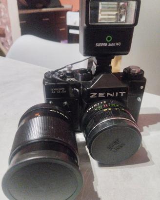 Macchina fotografica Zenith TTL