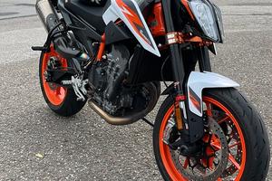 Ktm duke 890R
