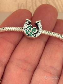 Charm Ferro di Cavallo e Quadrifoglio portafortuna
