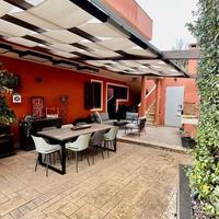 Villa con giardino e rifiniture di pregio