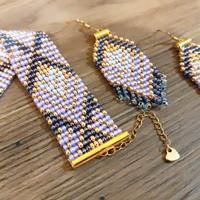 Bracciale e orecchini 