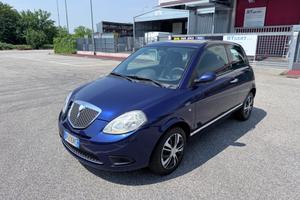 Lancia Ypsilon 1.2 MODA MILANO