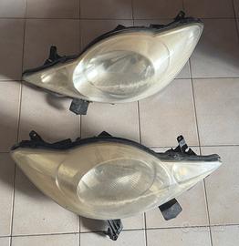 Fanali fari anteriori peugeot 107