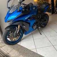 Suzuki gsxs 1000 gt 2022