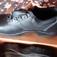 Scarpa antinfortunistica 