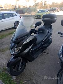 scooter Yamaha majesty 400