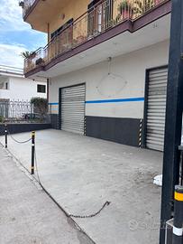 Locale / magazzino/ Uso deposito