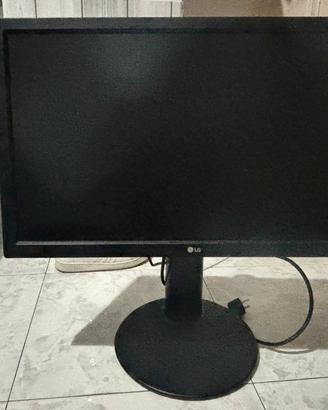 Postazione PC Completa