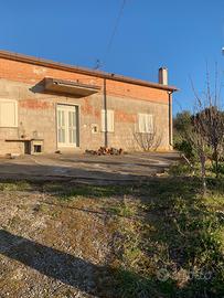 Casa indipendente più terreno