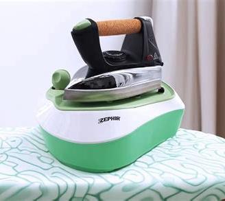 ferro da stiro con caldaia  