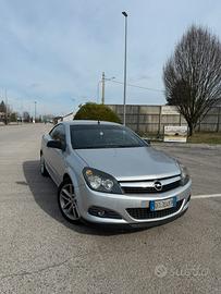 Opel Astra Twin Top