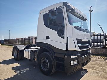 IVECO Stralis 480 X-WAY con impianto idraulico