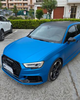 Audi - RS3 Sportback - 2.5 tfsi quattro s-tronic
