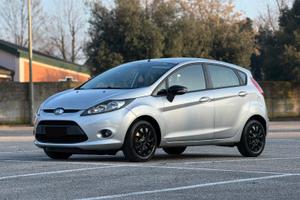 Ford Fiesta 1.4 TDCi 68cv Titanium Per Neo