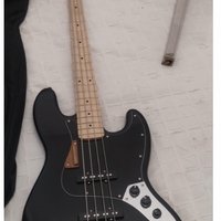 SQUIER affinity jazz bass