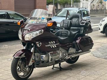 Honda Goldwing GL1800 tua a soli 131 euro al mese