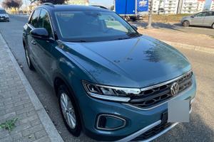 AUTO VOLKSWAGEN T-ROC 1.0 TSI LIFE