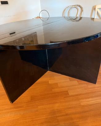 Tavolo tondo legno laccato nero