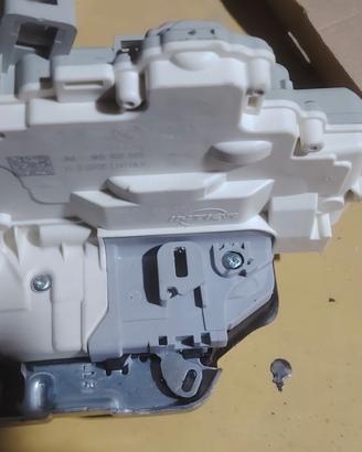 Serratura porta posteriore sx Audi A4 b8