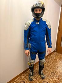 Kit tuta minimoto, casco, action camera