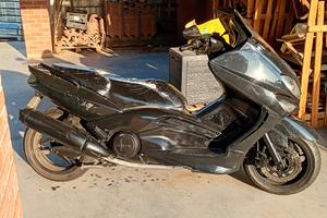 Tmax 500 2001