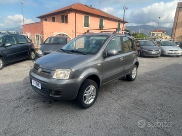 Fiat Panda 1.3 MJT 16V DPF 4x4 Climbing