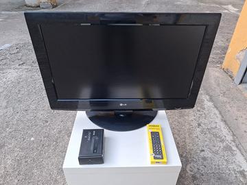 Tv LG con decoder e telecomando