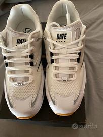 Sneaker date