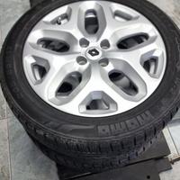 2 Gomme MOMO invernali  205/55/17 95v