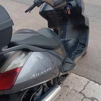 ricambi aprilia atlantic 250