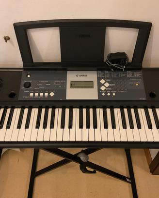 Pianola Yamaha YPT-230