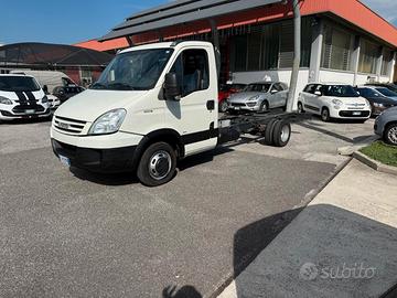 IVECO DAILY 35C18 3.0 Hpt 178 CV TELAIO / GRU / CA