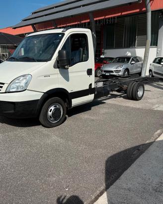 IVECO DAILY 35C18 3.0 Hpt 178 CV TELAIO / GRU / CA